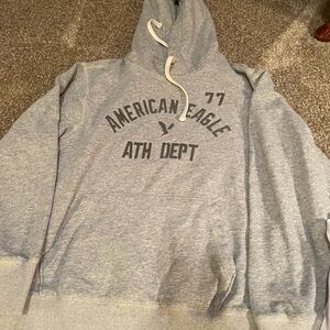 Men’s size Medium Gray American Eagle hoodie